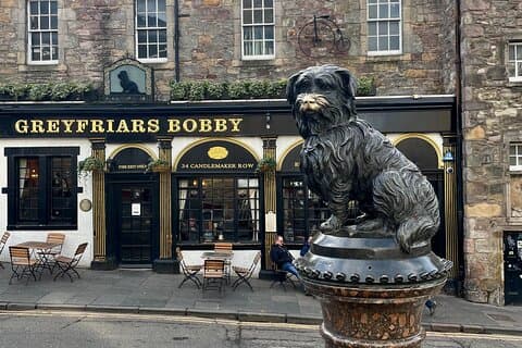 Best of Edinburgh: Small Group Walking Tour (Max 10, 3 Hours)