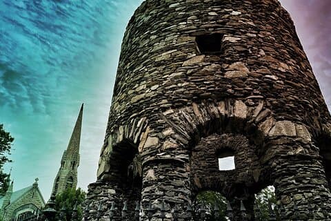 Newport Ghosts: Seaside Hauntings and Hags Tour