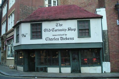 Private Secret Legal London and Dickens' London Walking Tour