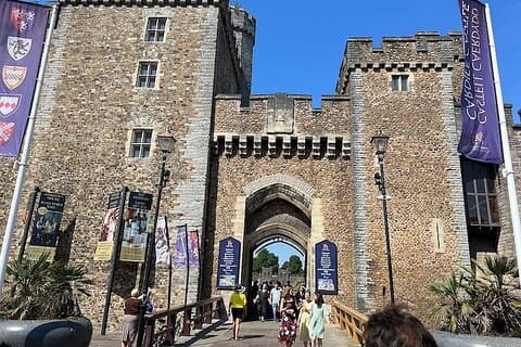 Private Tour: The Darker History Of Cardiff Walking Tour