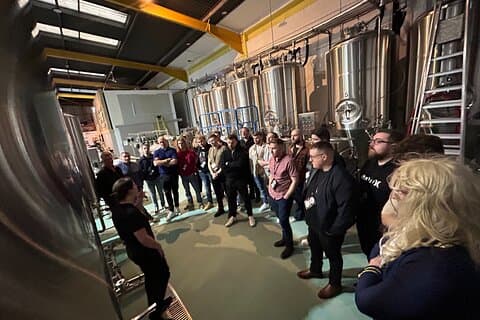 Liverpool's Brewery Bus Tour– 4 Breweries, 12 x Craft Beer & Food