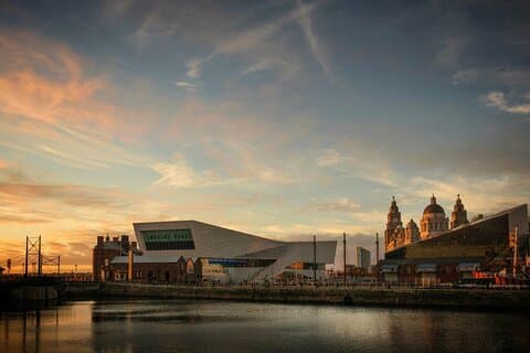 7 Hour Liverpool City Tour in Manchester