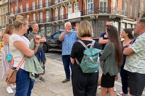 Small Group Walking Tour of Windsor Town (max 8 people)