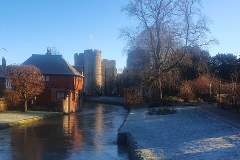 The Highlights of Canterbury - a One Hour Historical Walking Tour