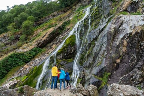 From Dublin: Wicklow, Glendalough, Waterfall & Sheepdog Show