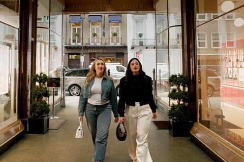 Bespoke Shopping Experience in London with Expert Fashion Stylist
