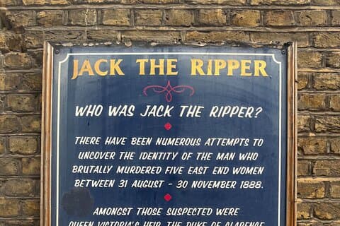 Jack The Ripper Small Group Walking Tour