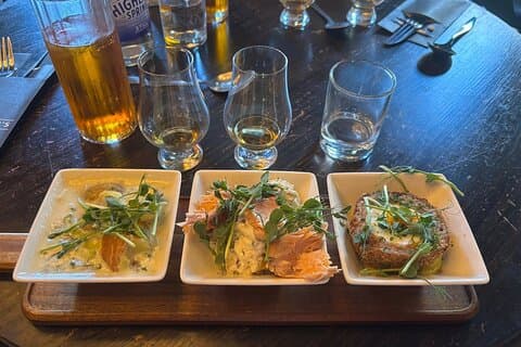A Taste of the Highlands at MacGregors Bar