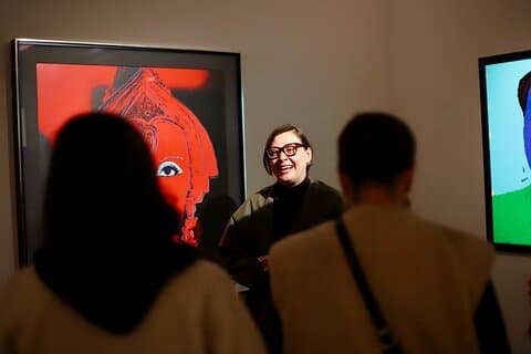 Private Art Galleries of London Mayfair with an Art Historian