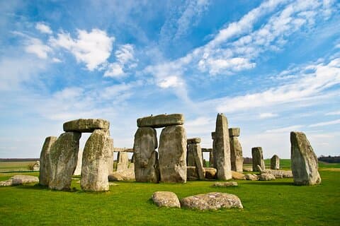 Private Tour of Stonehenge and Longleat Safari Park and House