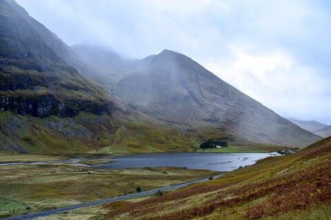Private Day Trip from Edinburgh to Glencoe’s Wild Beauty