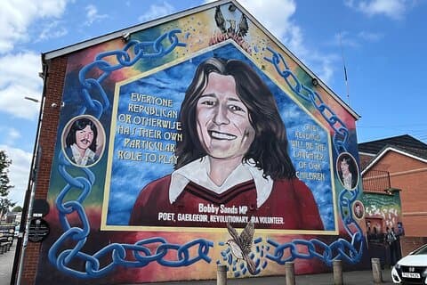 Best of Belfast with Political Murals with Hometown Tours