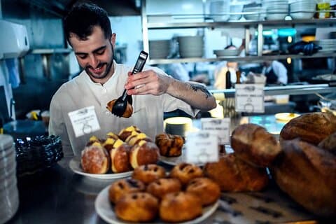Private London East End Food Tour: 7 Tastings with Fish & Chips