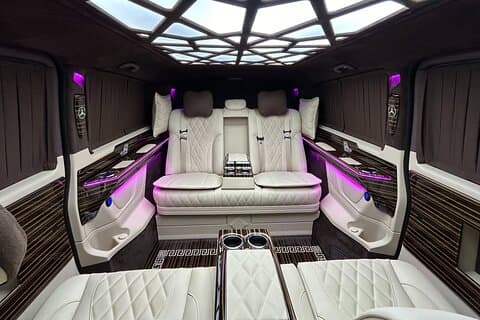 Hourly Private Chauffeur Luxury Service in London