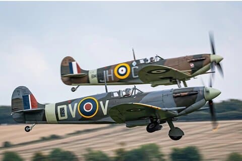 Duxford IWM Airfield WW2 Private Car Trip London Hotel Pickup