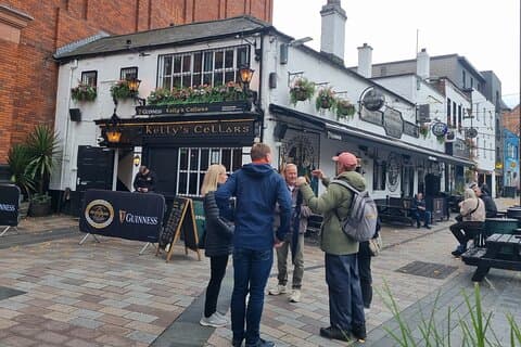 Belfast Walking Tour with a Local: History, Stories, and Culture
