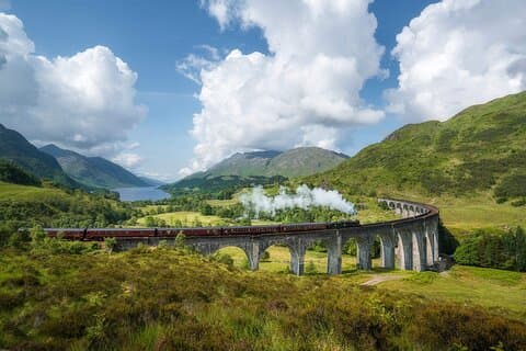 Glenfinnan Fort William and Glencoe Day Tour from Edinburgh