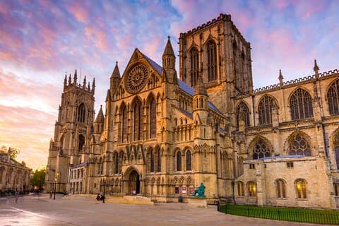 The Heart of the Yorkshire Dales Small-Group Tour from York