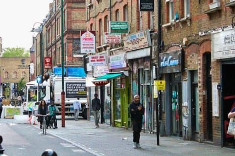 London East End Dark History Tour with Local Guide