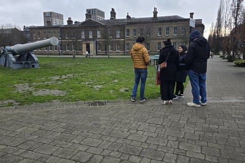 Immersive Woolwich Treasure Hunt Panda Treasure Quest