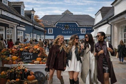 Luxury Shopping Experience at Bicester Village VIP Tour