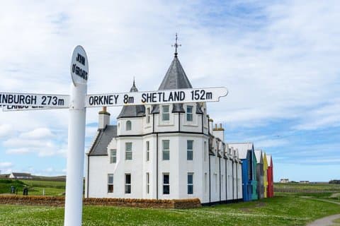 Inverness: Castles, Wildlife and North Coast 500 Tour