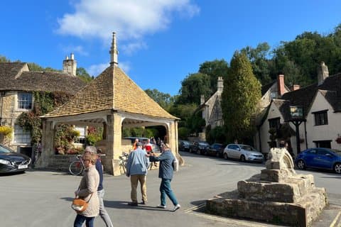 Half Day Quintessential Cotswold Village Trip from Bath