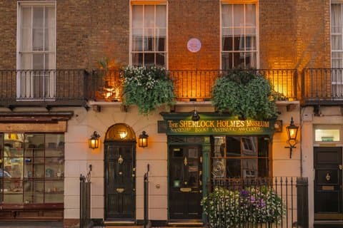 Sherlock Holmes The New Recruit London Adventure Hunt