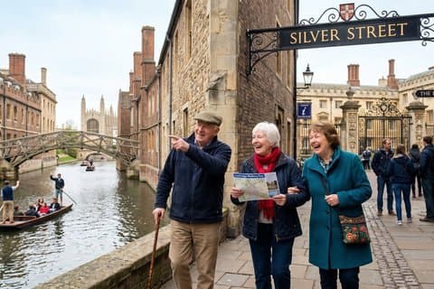 Private Heritage Walking Tour in Cambridge Old Town