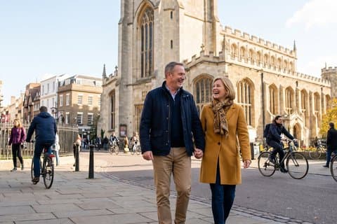 Private Romantic Heritage Walking Tour in Cambridge