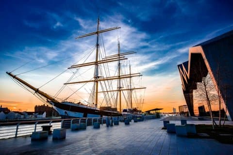 Glasgow City Centre Outlander Walking Tour