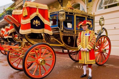 Buckingham Palace Royal Mews Experience Pass