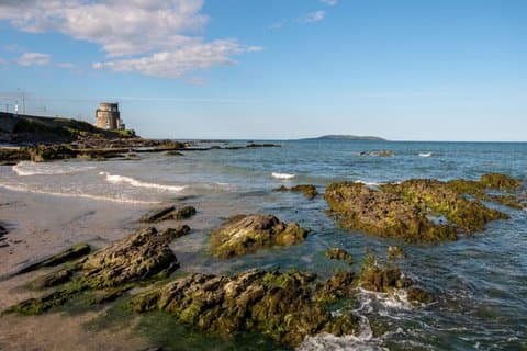 Dublin East Coast Cliffs Castles and Villages Private Tour