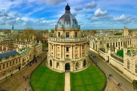 Private Tour of Oxford in English
