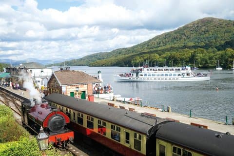 Lake District from Manchester Including Lake Cruise & Train